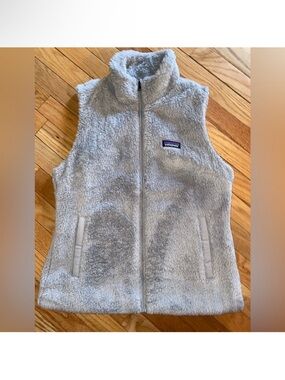 Patagonia Kids Light Gray Sherpa Vest - Cozy Zip-Up